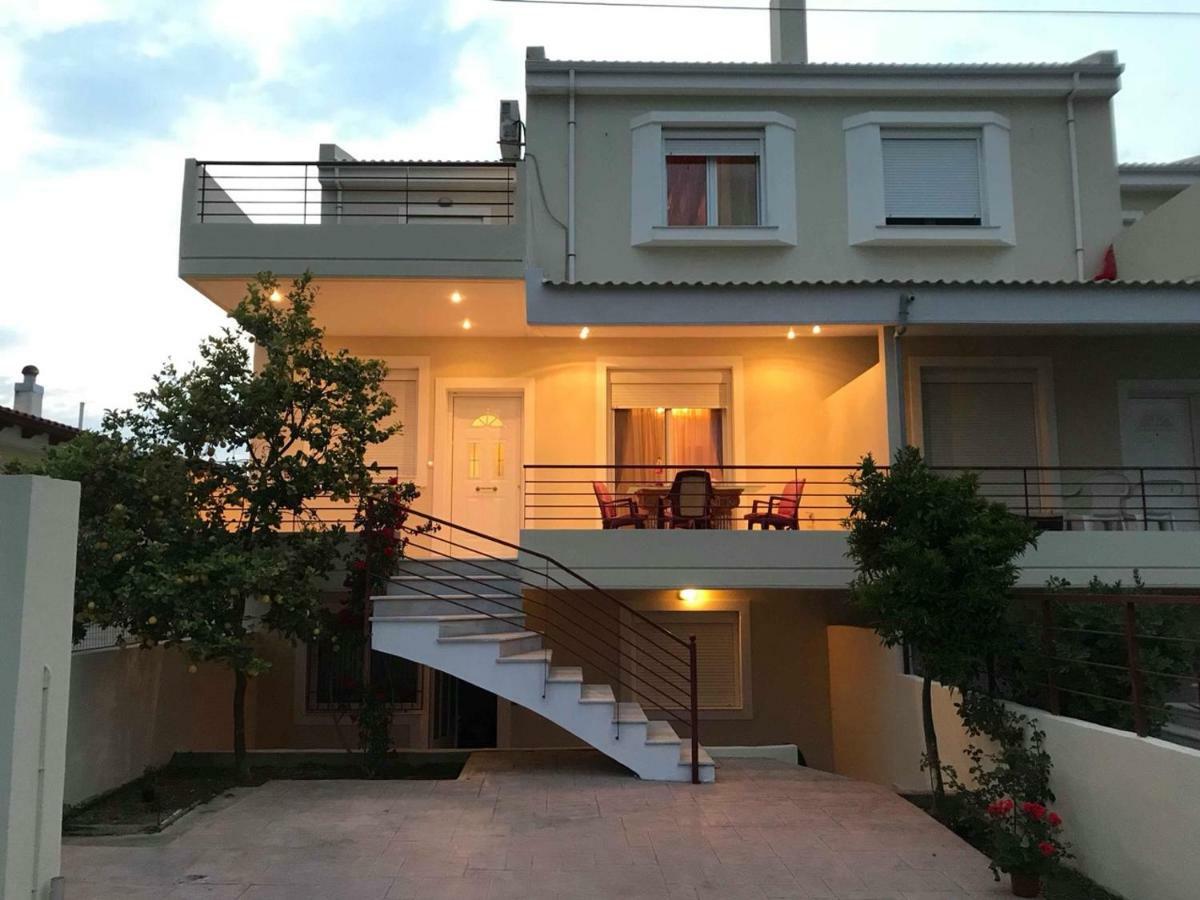 Amazing House In Kiato Near The Beach Exterior foto